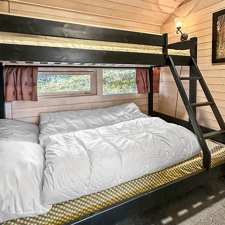 Utsikt Mot Fjellene In Out 16 Sengeplasser Semesterbostad Aurdal