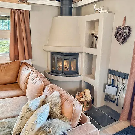 Semesterbostad Utsikt Mot Fjellene In Out 16 Sengeplasser *