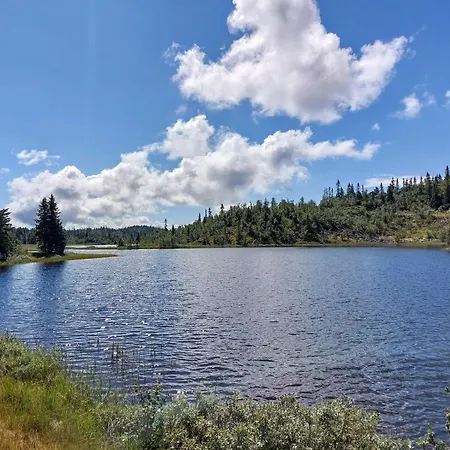 Сasa de vacaciones Utsikt Mot Fjellene In Out 16 Sengeplasser *